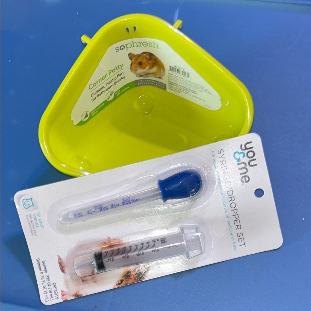 HP🎊🎊Yellow Corner Potty and dropper for Small Pets